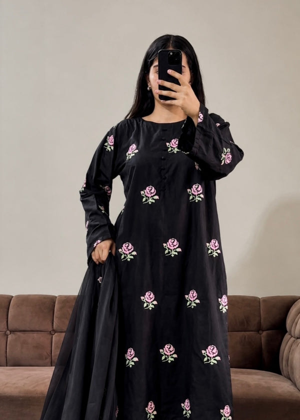Women’s Embroidered 3PC Suit